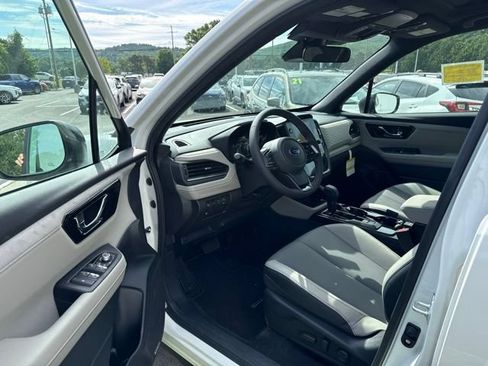 New 2026 Subaru Forester Touring AWD/4WD image 18