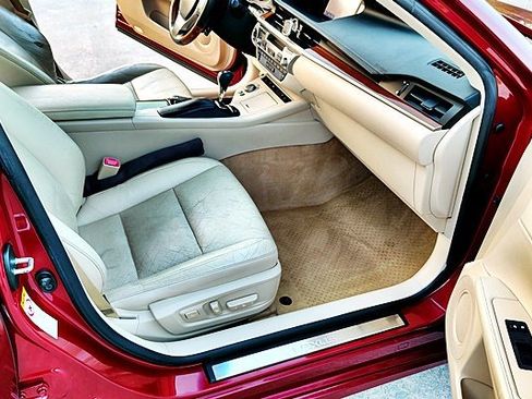 Used 2013 Lexus ES 300h w/ Luxury Pkg FWD image 15