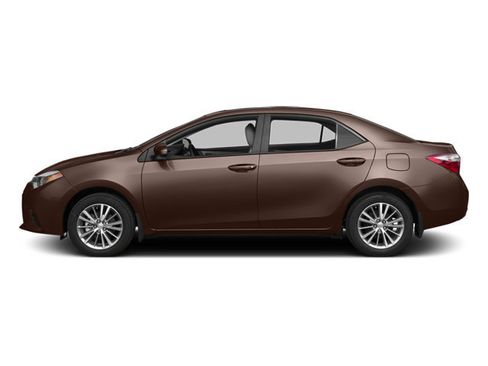 Used 2014 Toyota Corolla LE FWD image 3