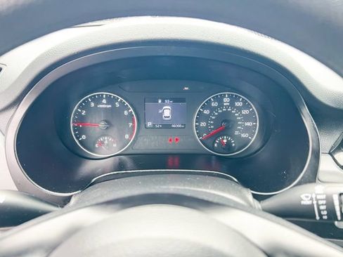 Used 2022 Kia Seltos LX image 20