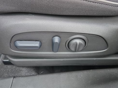 New 2025 Chevrolet TrailBlazer LT w/ Convenience Package image 15