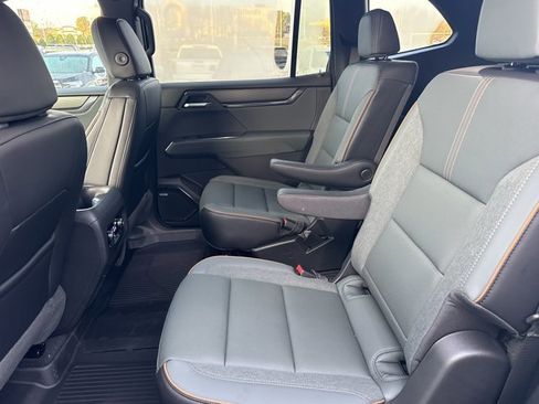 New 2026 GMC Acadia AT4 w/ Luxury Package image 6
