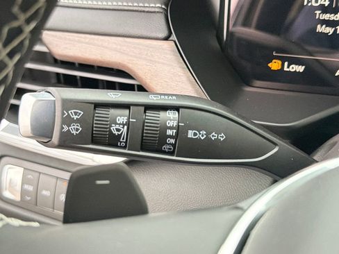 New 2026 GMC Acadia Denali Ultimate w/ LPO, Floor Liner Package AWD/4WD image 28