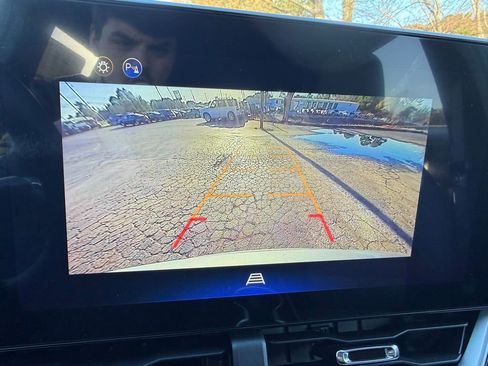 New 2026 Chevrolet Equinox LT w/ Convenience Package II image 15