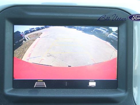 Used 2021 Chevrolet Silverado 1500 Custom image 17