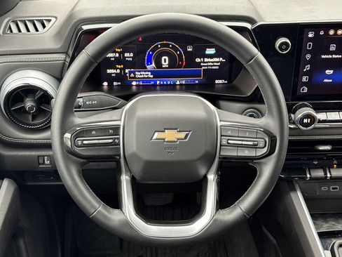 Used 2024 Chevrolet Colorado LT w/ LT Convenience Package image 21