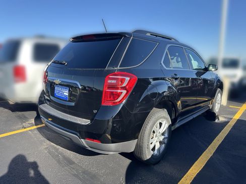 Used 2017 Chevrolet Equinox LT w/ Convenience Package AWD/4WD image 3