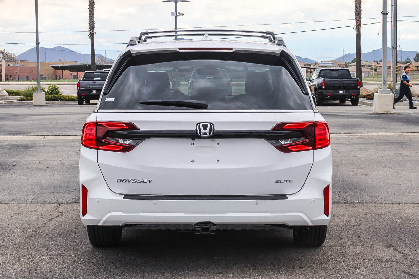 New 2027 Honda Odyssey Elite image 5