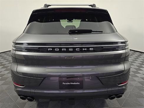 New 2025 Porsche Cayenne Turbo image 6