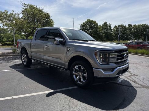 Used 2023 Ford F150 Lariat w/ Equipment Group 502A High AWD/4WD image 4