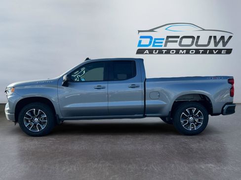 Used 2023 Chevrolet Silverado 1500 RST AWD/4WD image 6