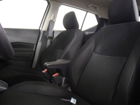 Used 2024 Nissan Kicks S FWD image 8