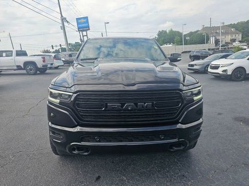 Used 2020 RAM 1500 Limited w/ Black Appearance Package AWD/4WD image 3