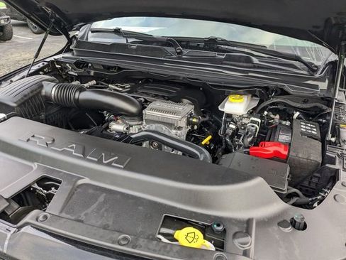 New 2026 RAM 1500 Big Horn w/ Night Edition image 33