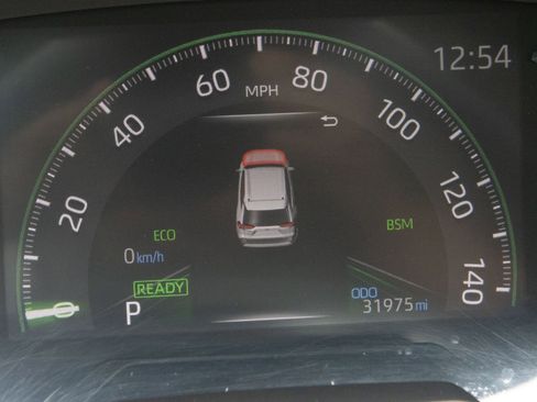 Used 2024 Toyota RAV4 XLE image 33