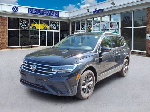 Certified 2023 Volkswagen Tiguan SE AWD/4WD image 1