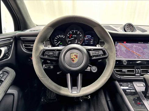 Used 2023 Porsche Macan GTS AWD/4WD image 17