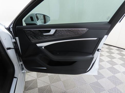 Used 2025 Audi A6 Premium Plus w/ Premium Plus Package image 26