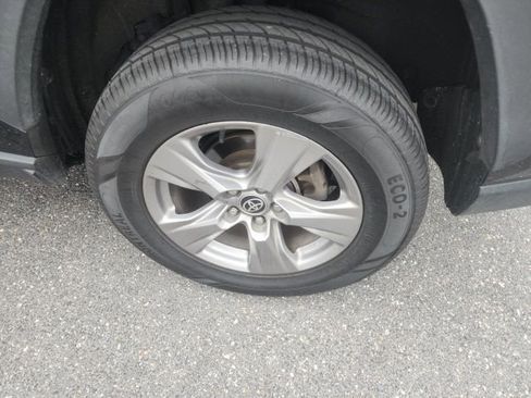 Used 2024 Toyota RAV4 XLE image 12