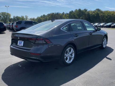 Certified 2023 Honda Accord LX image 9