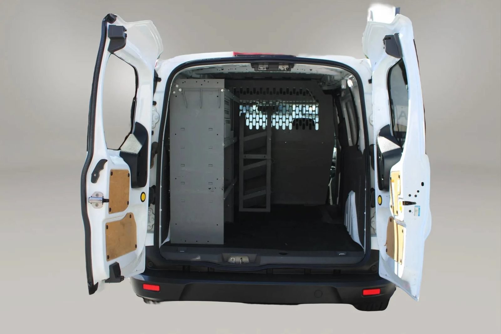 Used 2019 Ford Transit Connect XLT FWD image 5
