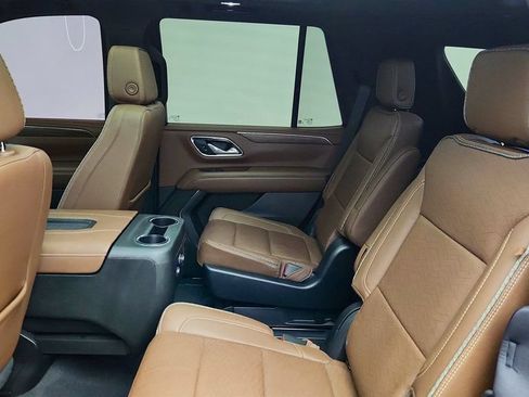 Used 2023 Chevrolet Tahoe High Country RWD image 22