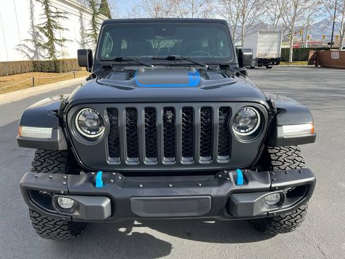 Used 2023 Jeep Wrangler Unlimited Rubicon 4xe w/ Steel Bumper Group AWD/4WD image 4