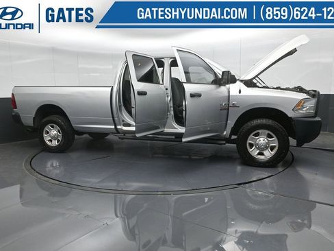 Used 2017 RAM 3500 Tradesman w/ Popular Equipment Group image 49