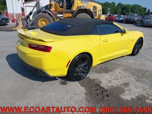 Used 2018 Chevrolet Camaro LT w/ RS Package image 4