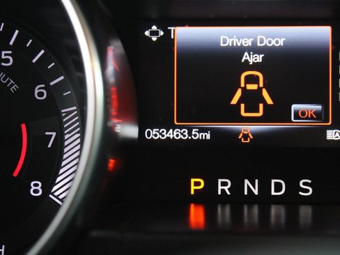 Used 2021 Ford Mustang Coupe image 9