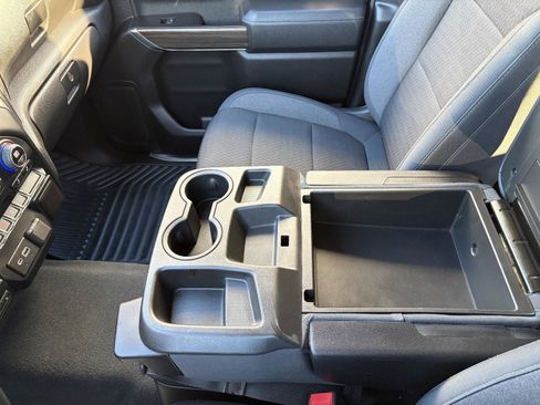 Used 2020 Chevrolet Silverado 1500 LT w/ All-Star Edition image 17