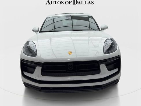 Used 2023 Porsche Macan Turbo AWD/4WD image 3