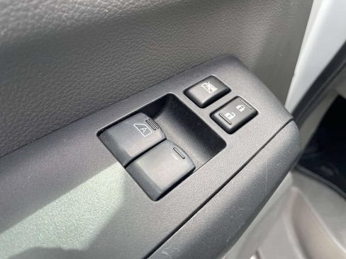 Used 2017 Nissan NV 3500 S w/ Power Package RWD image 17