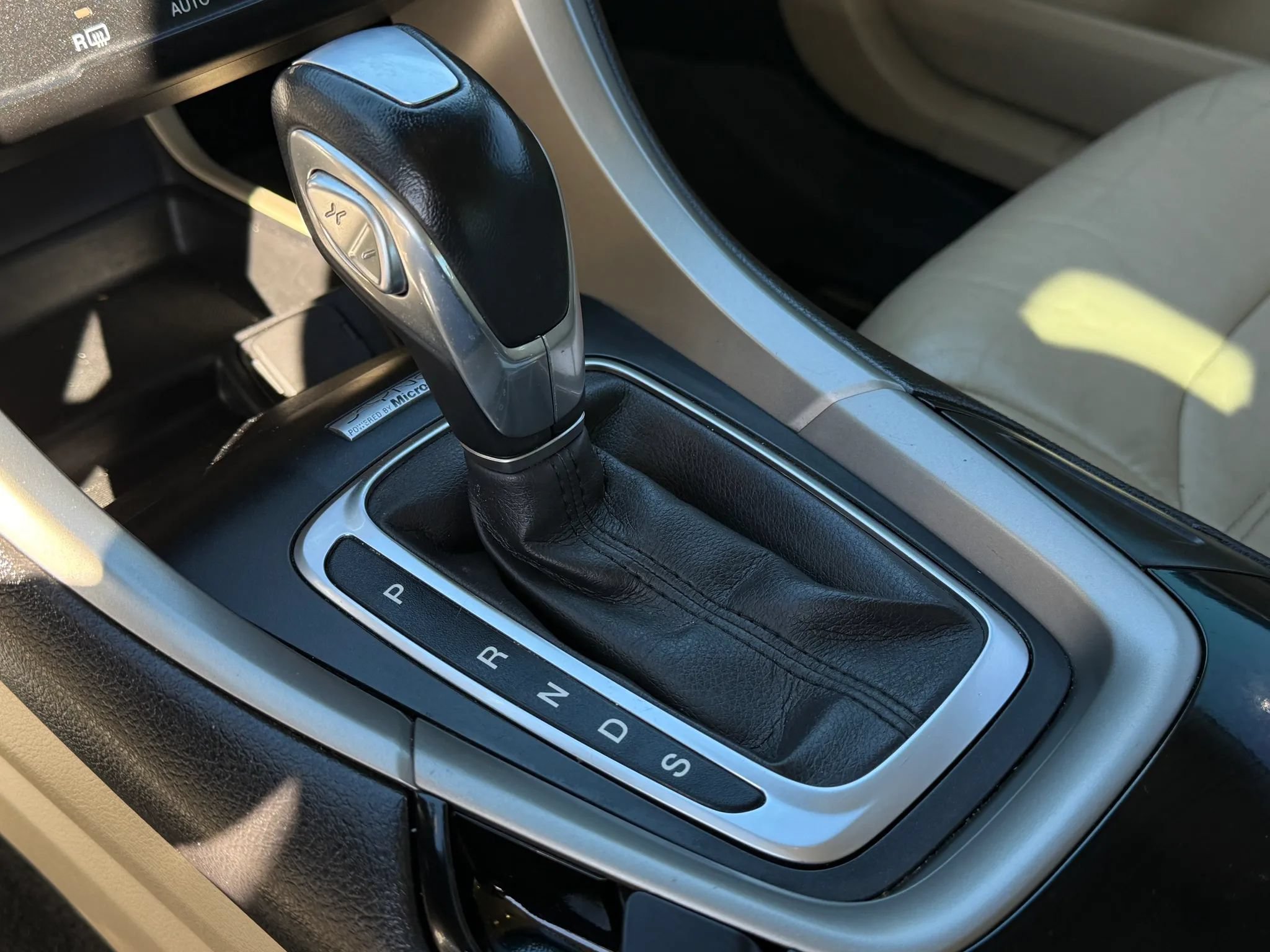 Used 2014 Ford Fusion SE w/ Equipment Group 202A FWD image 26