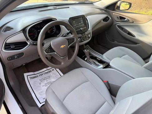 Used 2016 Chevrolet Malibu LS FWD image 12