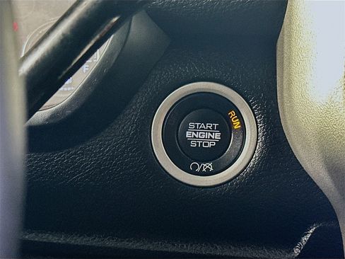 Used 2024 RAM 3500 Laramie image 27