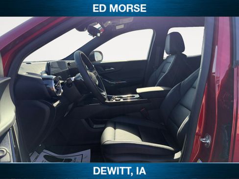 New 2026 Chevrolet Equinox LT w/ Convenience Package II image 9