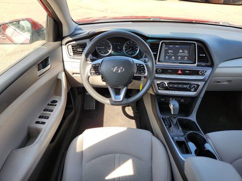 Used 2019 Hyundai Sonata SE FWD image 15