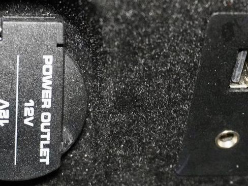 Used 2014 Porsche Panamera GTS image 28