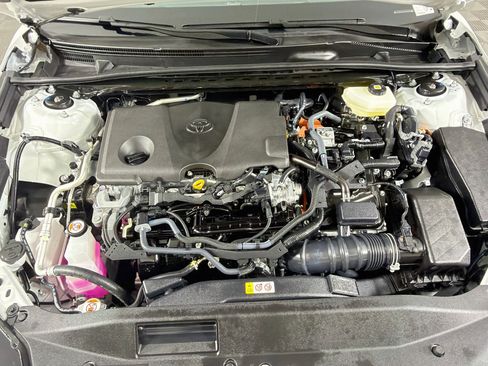 Used 2026 Toyota Camry XSE FWD image 32