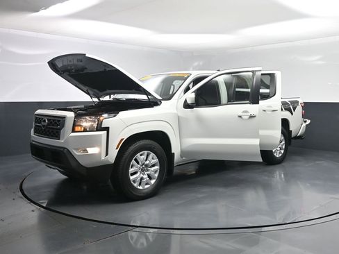 Used 2022 Nissan Frontier SV image 30