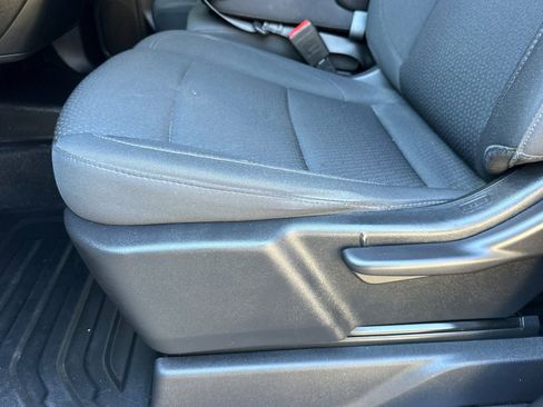 Certified 2022 GMC Sierra 1500 Pro w/ Pro Value Package image 13