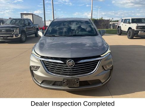 Used 2024 Buick Enclave Essence w/ Technology Package AWD/4WD image 5