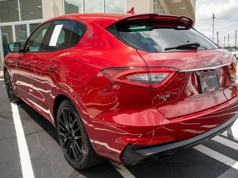 Used 2020 Maserati Levante S GranSport AWD/4WD image 19