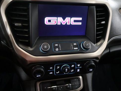 Used 2023 GMC Acadia Denali w/ Denali Ultimate Package image 25