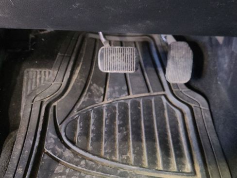 Used 2015 Ford F150 XLT w/ Equipment Group 301A Mid image 34