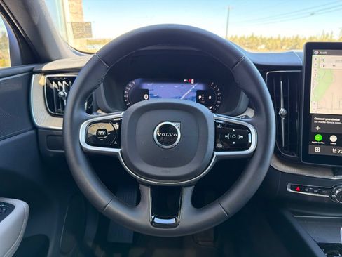 Used 2026 Volvo XC60 B5 Plus AWD/4WD image 11