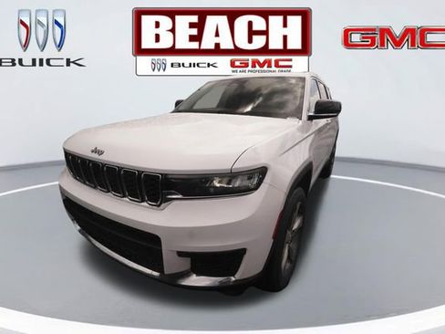 Used 2021 Jeep Grand Cherokee L Limited RWD image 7