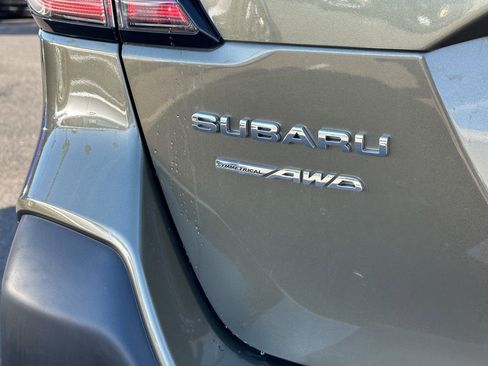 Certified 2022 Subaru Outback Premium image 6