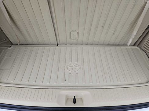 Used 2015 Toyota Highlander XLE image 32